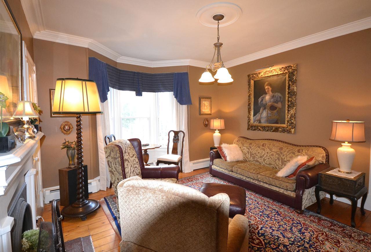 Briarwood Bed & Breakfast Bed and Breakfast Elmsdale Εξωτερικό φωτογραφία